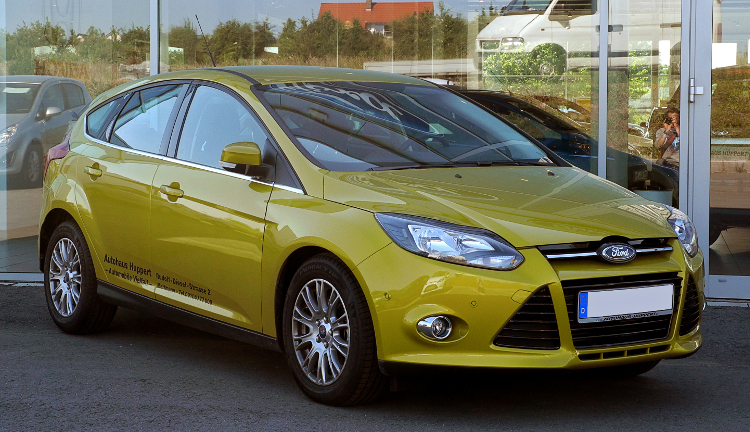 Ford Focus Mk3 Cena wymiany filtra paliwa • DobryMechanik.pl