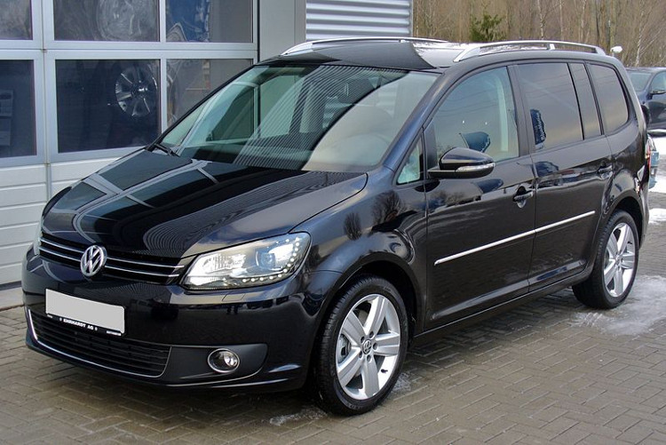 Volkswagen Touran II - Cena wymiany filtra kabinowego