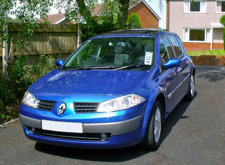 Renault Megane II - Cena wymiany filtra paliwa